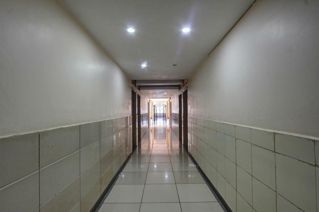 Hotel Rajsangam International 巴达米 外观 照片