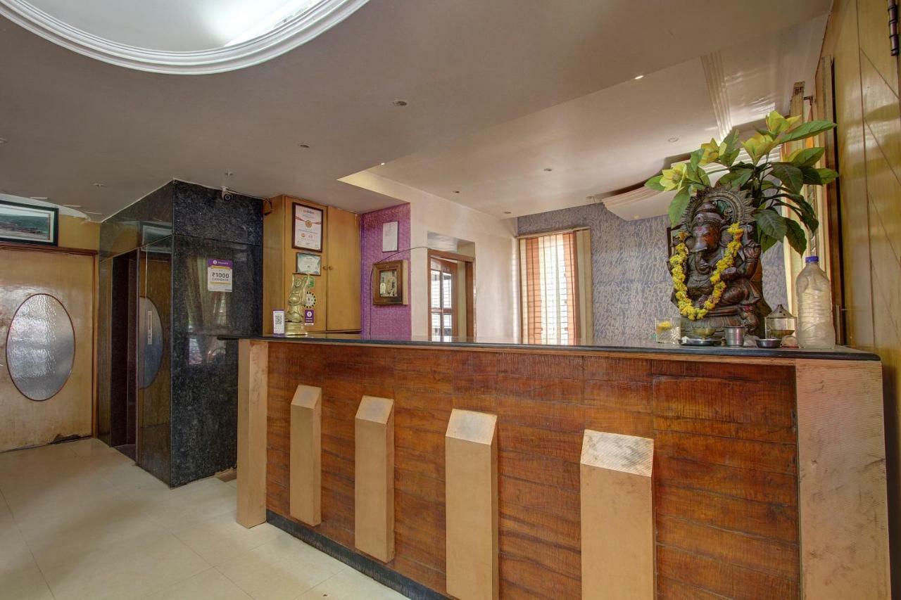 Hotel Rajsangam International 巴达米 外观 照片